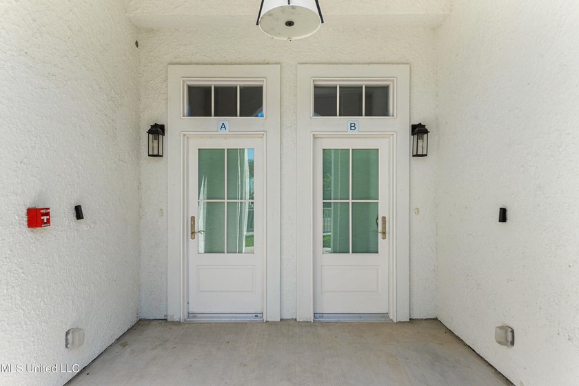 Welcome to 315 Main Street Condos - where historic charm meets - photo 6