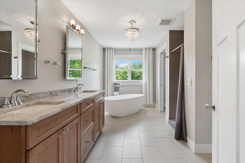 Perched on the hillside to capture breathtaking panoramic views - photo 45