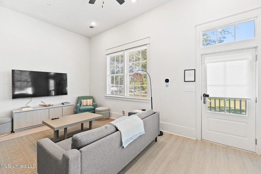 Welcome to 315 Main Street Condos - where historic charm meets - photo 7