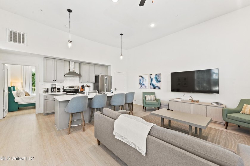 Welcome to 315 Main Street Condos - where historic charm meets - photo 10
