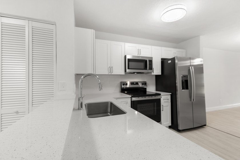 Experience the perfect blend of style and convenience in this - photo 4