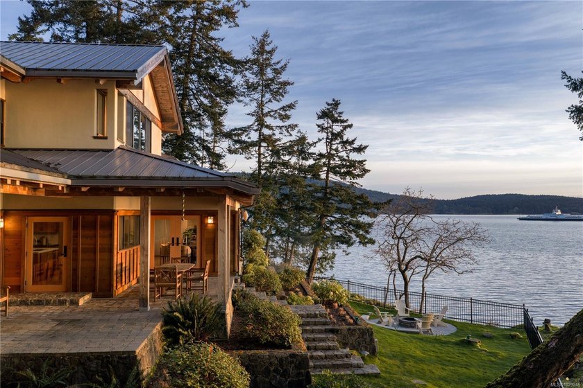 Experience the soul of Salt Spring at BrightWoods Estate, a 7 - photo 3