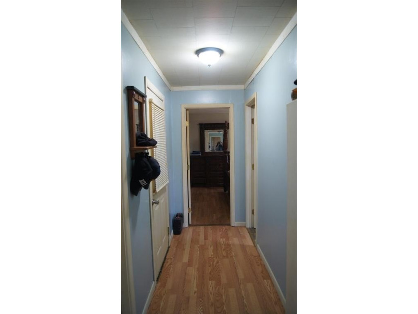 Solid 2-bedroom ranch on 1.5 acres with beautiful views and - photo 15
