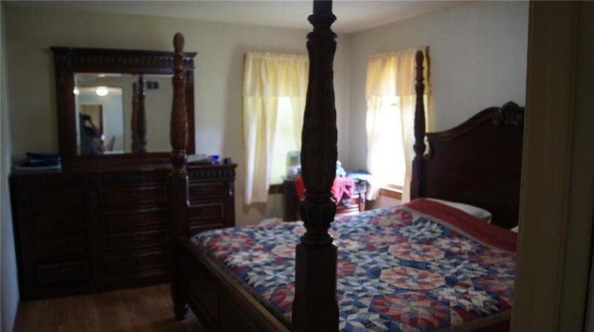 Solid 2-bedroom ranch on 1.5 acres with beautiful views and - photo 18