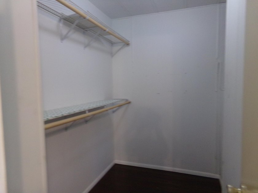 Welcome to this charming 3-bedroom, 2-bathroom manufactured home - photo 23