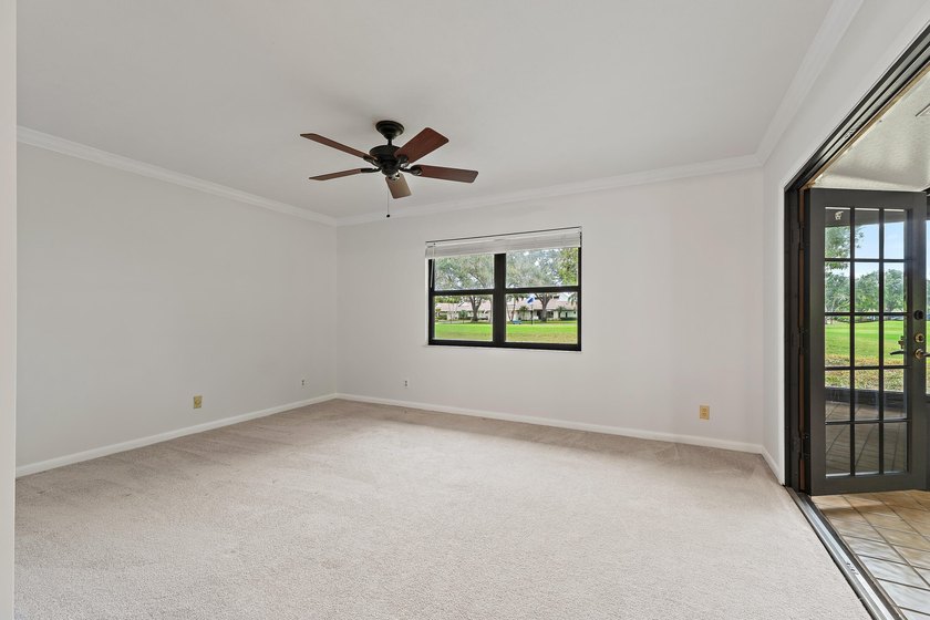 Perfectly positioned along the fairway and just a short walk to - photo 12