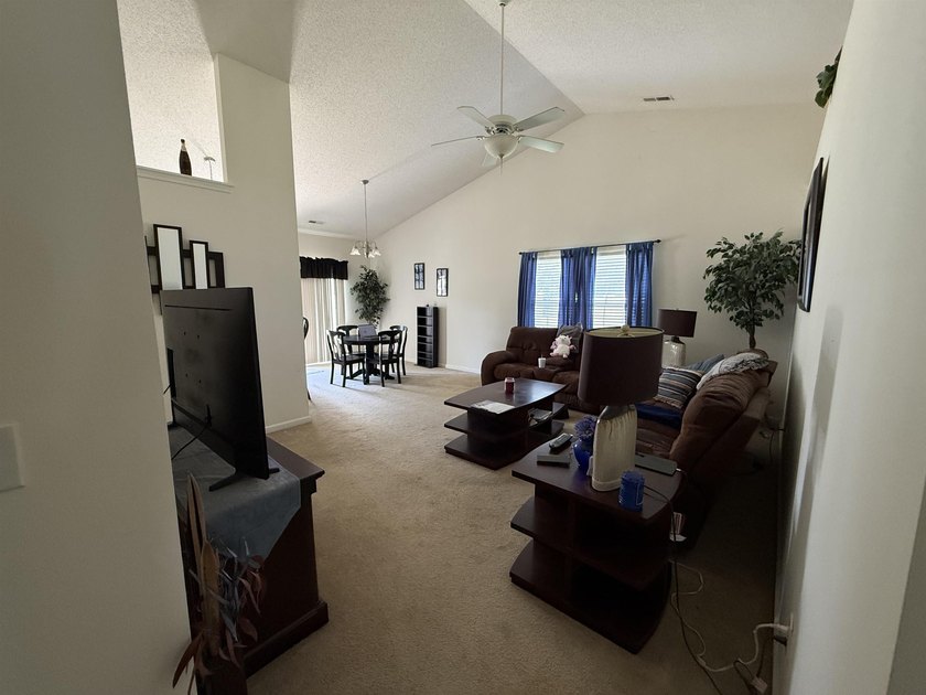 Major Price Reduction! This home presents outstanding value - photo 22