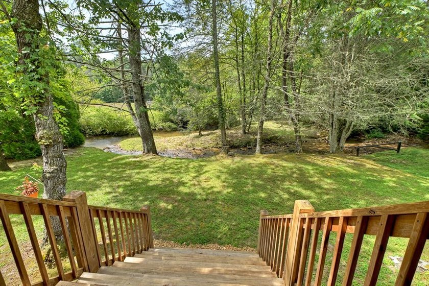 Escape to serenity on your own secluded creek haven in the North - photo 5
