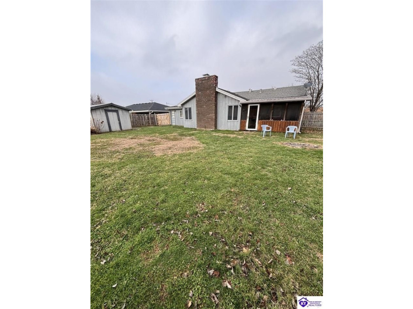 This inviting 3 bedroom, 1.5 bath home offers comfort, character - photo 20