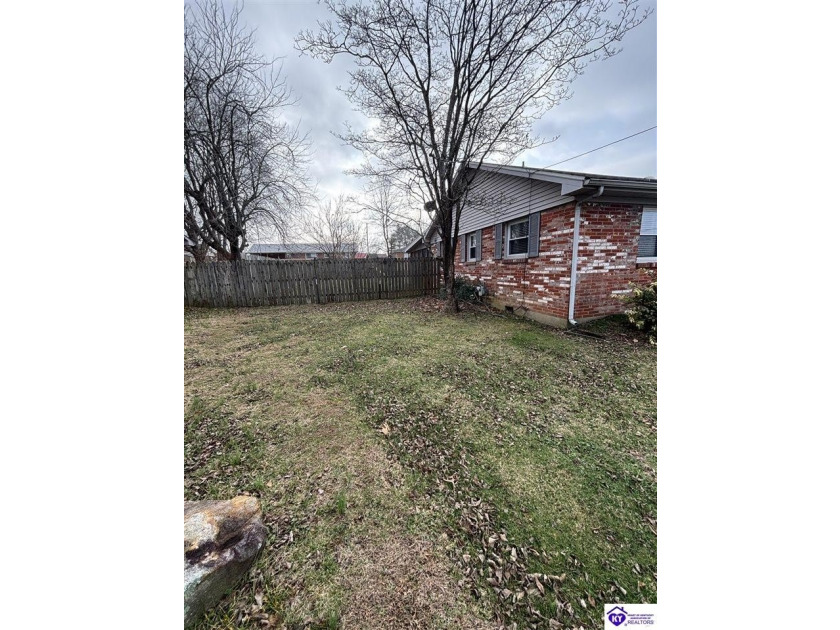 This inviting 3 bedroom, 1.5 bath home offers comfort, character - photo 23