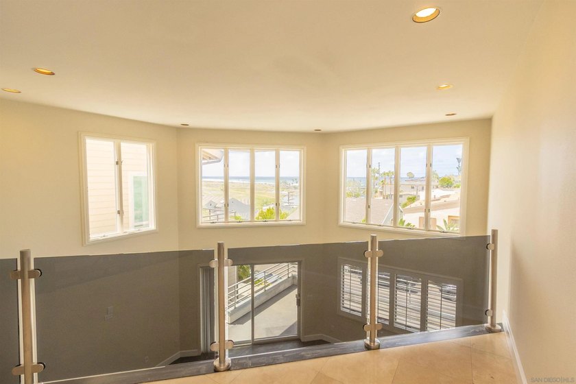 Welcome to 2511 Manchester Ave. This idyllic seaside townhome is - photo 15