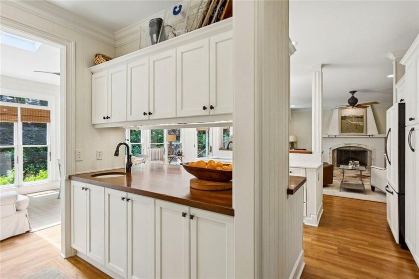 House back on market!! Wonderful Country French Home with one - photo 22