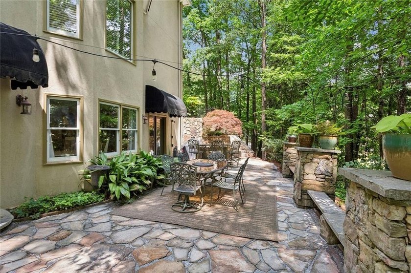 House back on market!! Wonderful Country French Home with one - photo 51