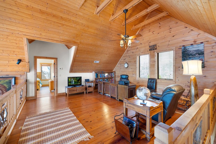This fully furnished 5-bedroom, 7-bathroom mountain retreat - photo 18