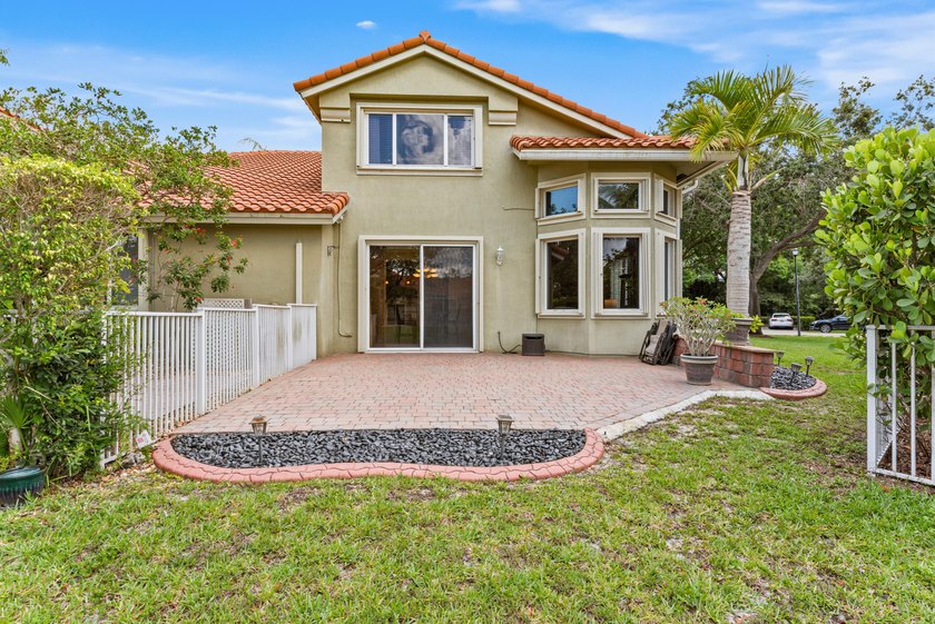 Come see this corner unit in the Fairways, a super quiet, gated - photo 8