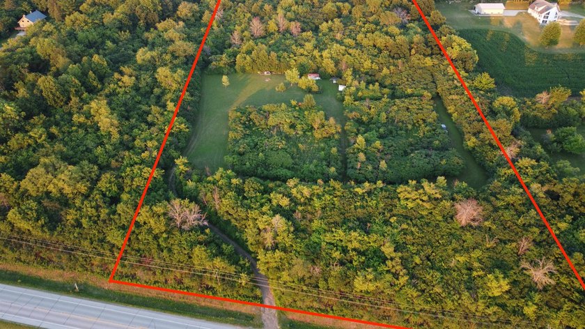 An incredible opportunity to own a breathtaking piece of - photo 3