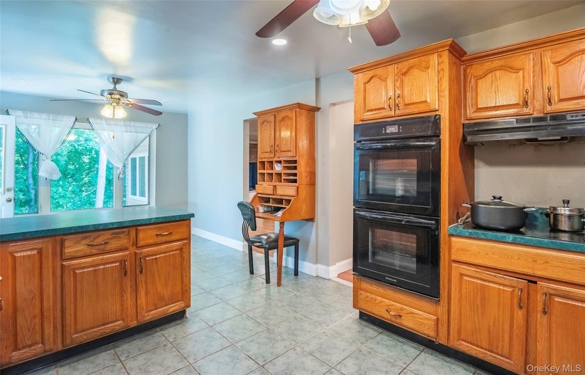 Welcome to this beautifully updated and exceptionally spacious - photo 8