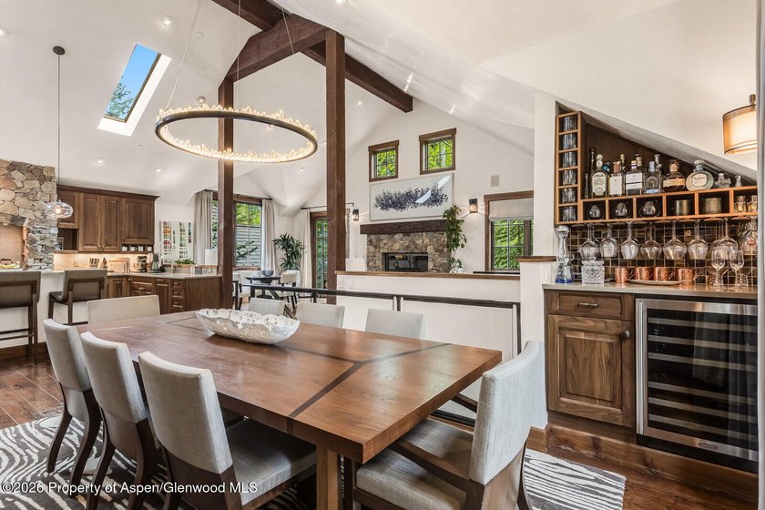 Located on desirable Sierra Vista Drive just off Cemetery Lane - photo 31