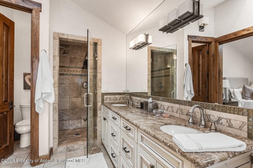 Located on desirable Sierra Vista Drive just off Cemetery Lane - photo 45