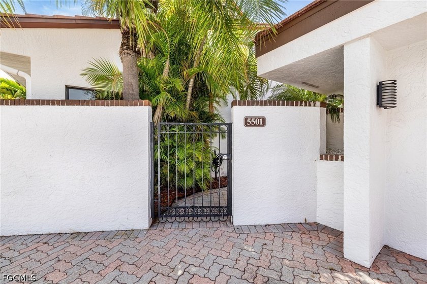 Welcome to 5501 Harbour Castle Drive - Your Private Florida - photo 8