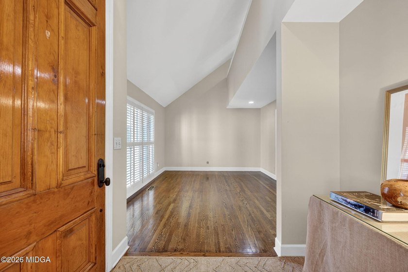 Located on cul de sac in highly desirable St Andrews in Country - photo 13