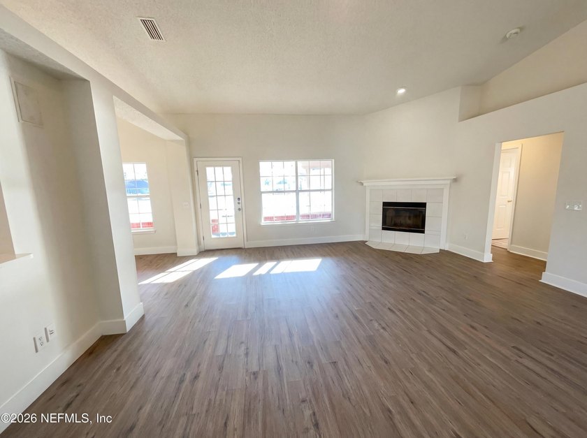Introducing 978 Tammy Cove Ln, a property that has been - photo 7