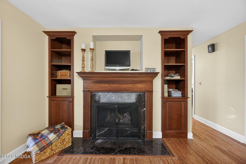 Located on cul de sac in highly desirable St Andrews in Country - photo 18