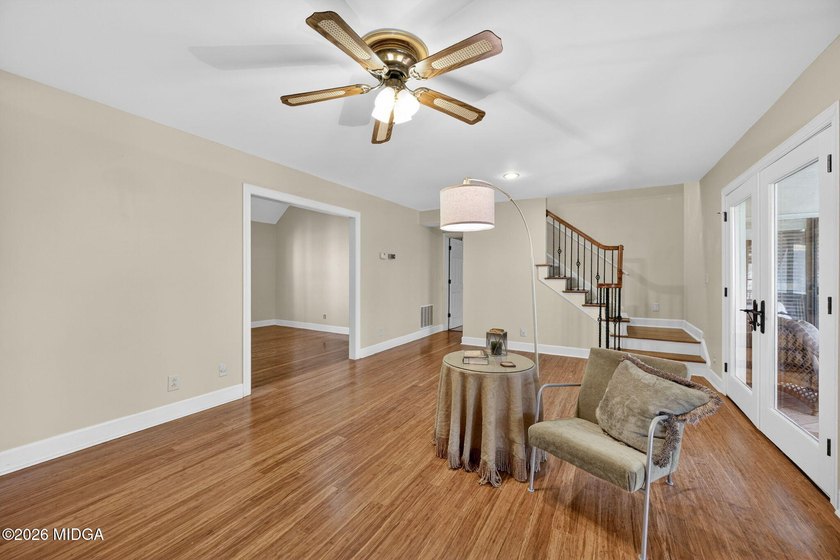 Located on cul de sac in highly desirable St Andrews in Country - photo 19