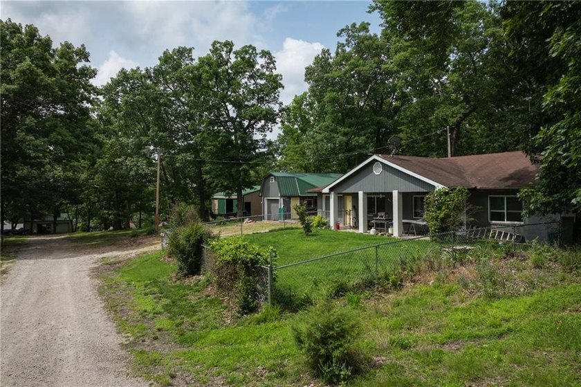 Welcome to this charming 3-bedroom, 2-bath home nestled near - photo 4