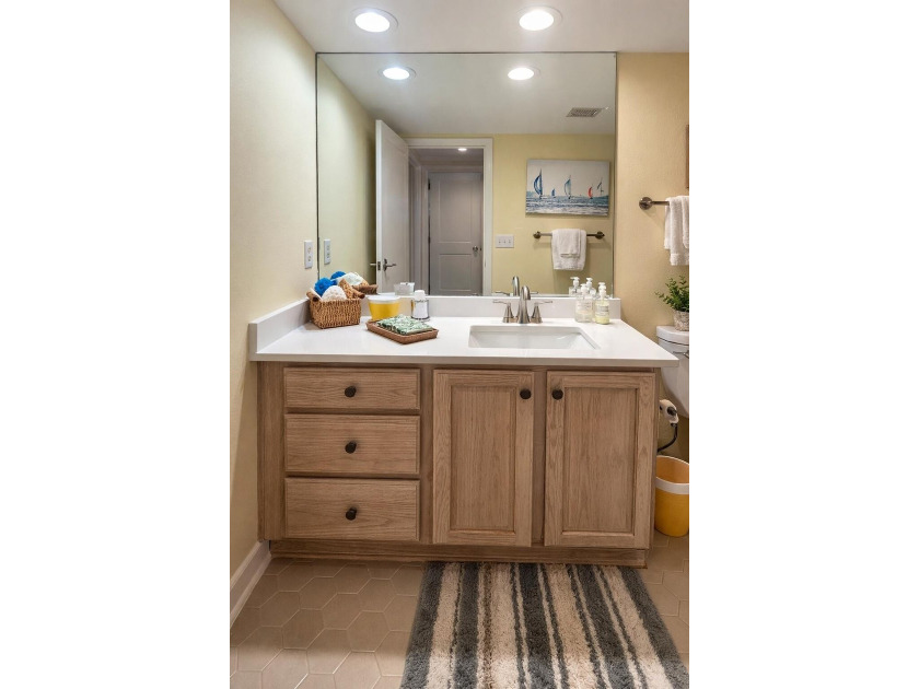 NEW VANITIES AND FIXTURES IN ALL 3 BATHROOMS! New glass shower - photo 26