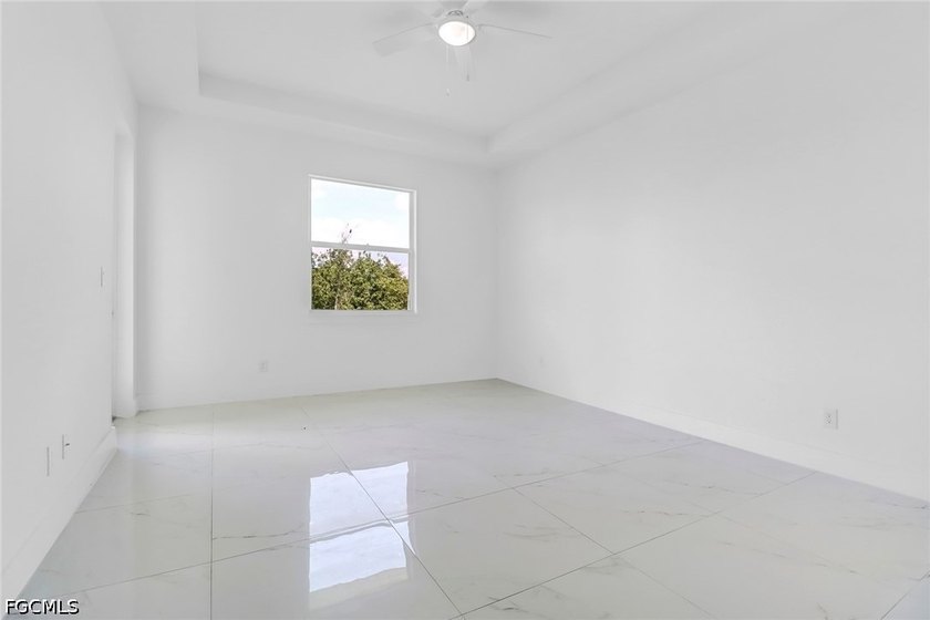 Exceptional Value - Move-In Ready 2024 Home in NW Cape Coral! - photo 7