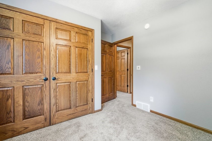 Great opportunity to live in a desirable area of Strum WI! This - photo 18