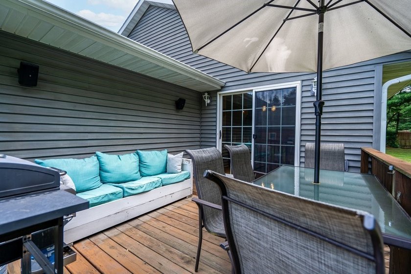 Great opportunity to live in a desirable area of Strum WI! This - photo 45