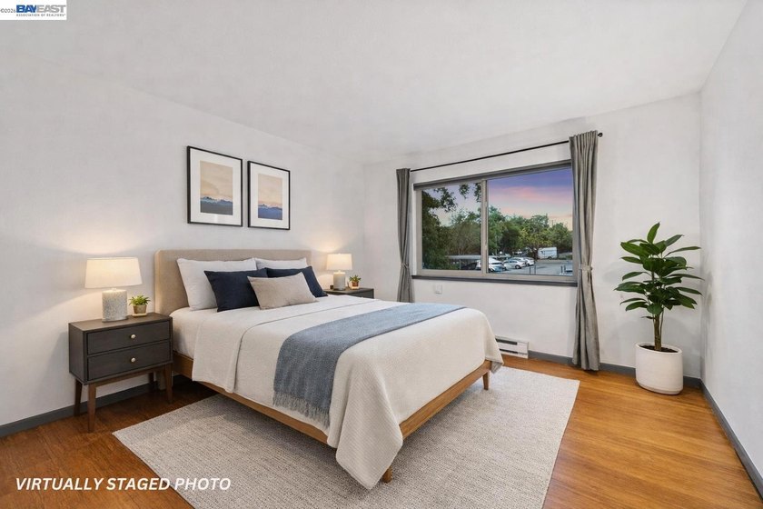 Welcome to resort-style living in the heart of vibrant Alameda - photo 7