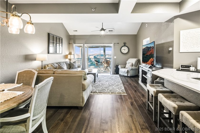 Welcome to your dream retreat! This immaculate 3-bedroom, 2-bath - photo 27