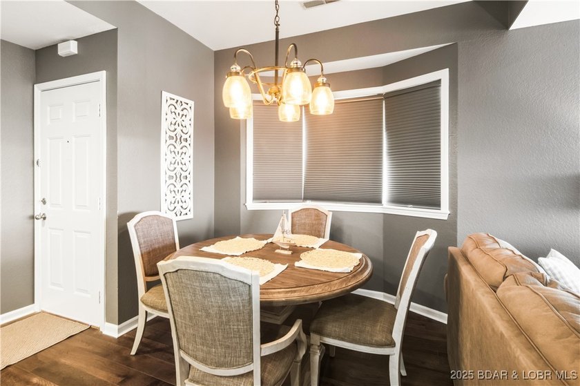 Welcome to your dream retreat! This immaculate 3-bedroom, 2-bath - photo 41