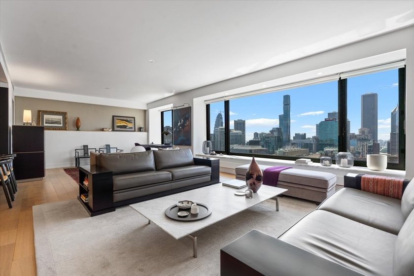 Masterfully reimagined by acclaimed architectural firm - photo 11