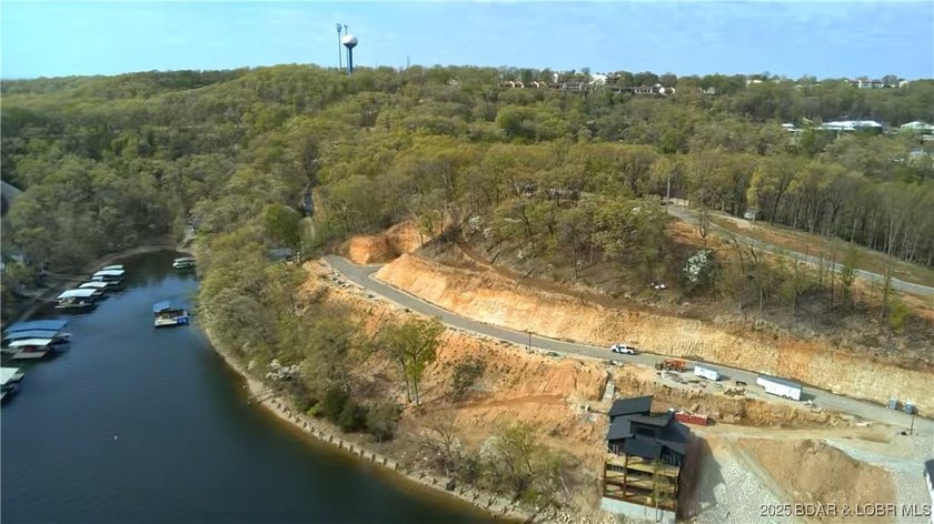 Be one of the first to buy your new lot at one of the Ozarks - photo 12