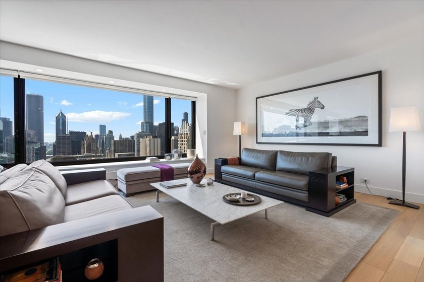 Masterfully reimagined by acclaimed architectural firm - photo 12