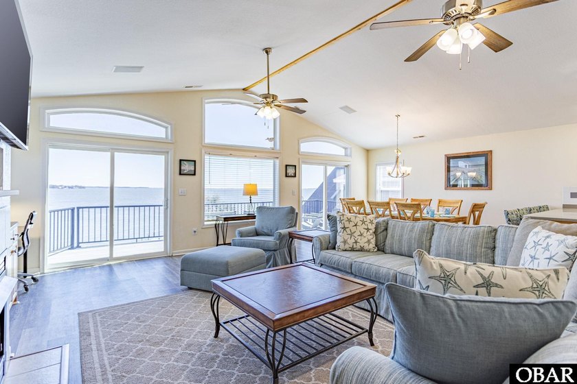 Spacious soundfront home with water views from every bedroom - photo 11