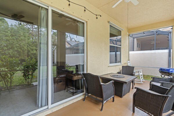 Welcome to Lake Charles in St. Lucie West! This well maintained - photo 30