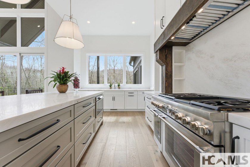 Welcome to an extraordinary new construction home in the - photo 20