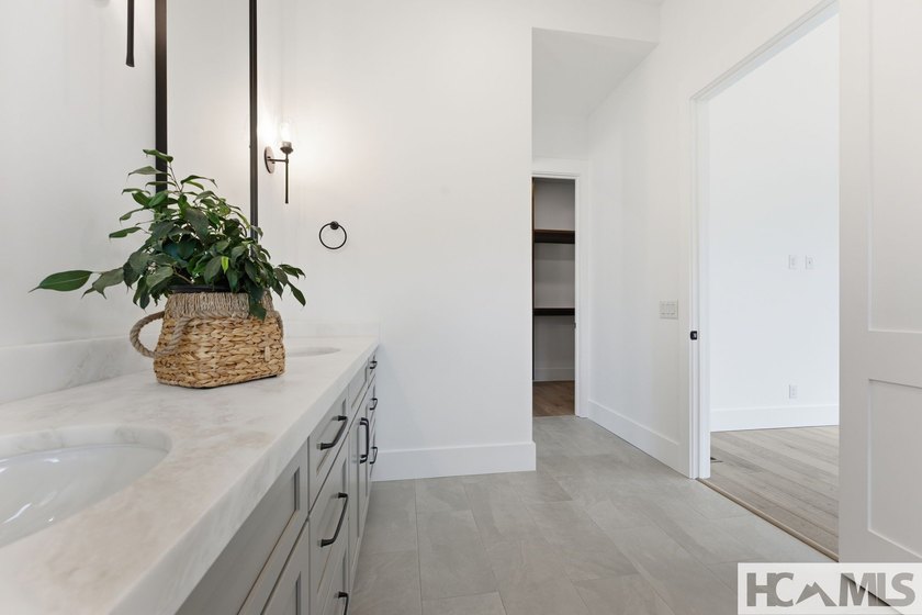 Welcome to an extraordinary new construction home in the - photo 34