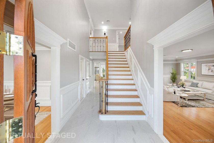 Welcome to an architectural masterpiece set in the heart of - photo 6