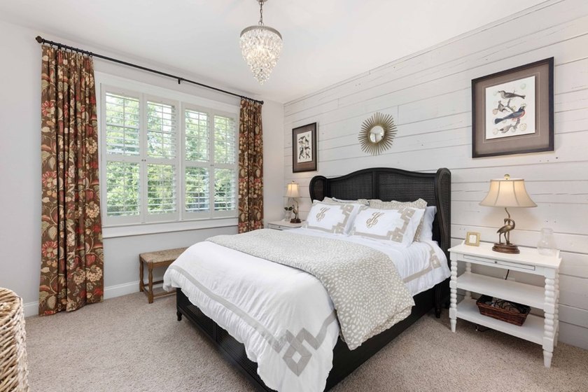Welcome to your own private sanctuary in the highly desirable - photo 18