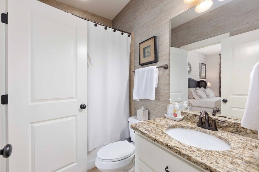 Welcome to your own private sanctuary in the highly desirable - photo 19