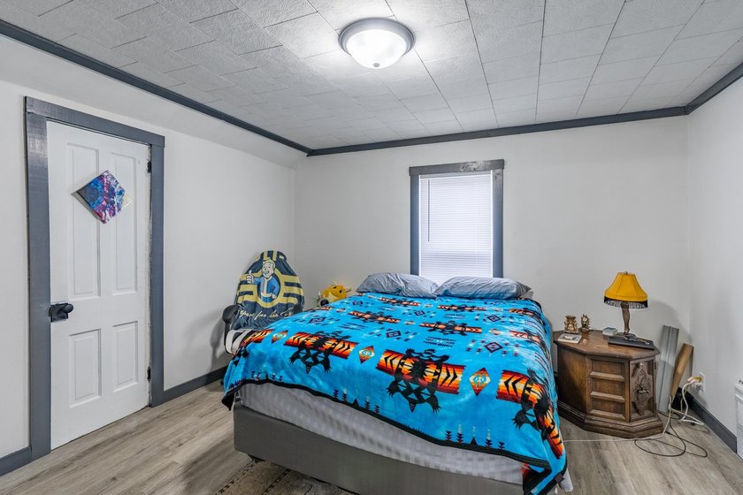 Expand your investment portfolio with this well-maintained - photo 41