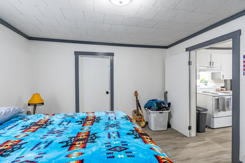 Expand your investment portfolio with this well-maintained - photo 42
