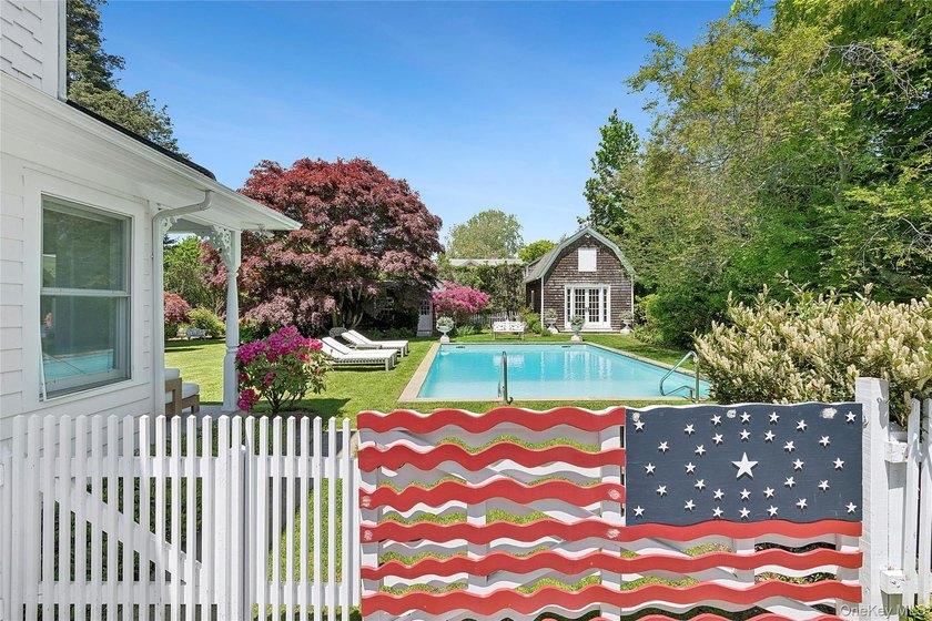 Set in the heart of Southampton Village, this award-winning - photo 26