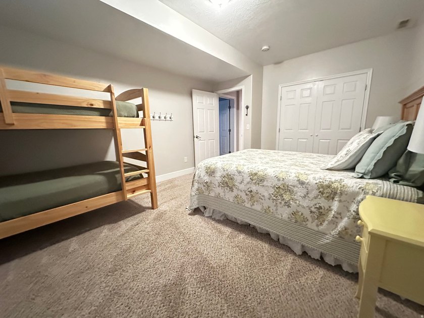 Price reduced No HOA, bring the family &amp; all your friends to - photo 50